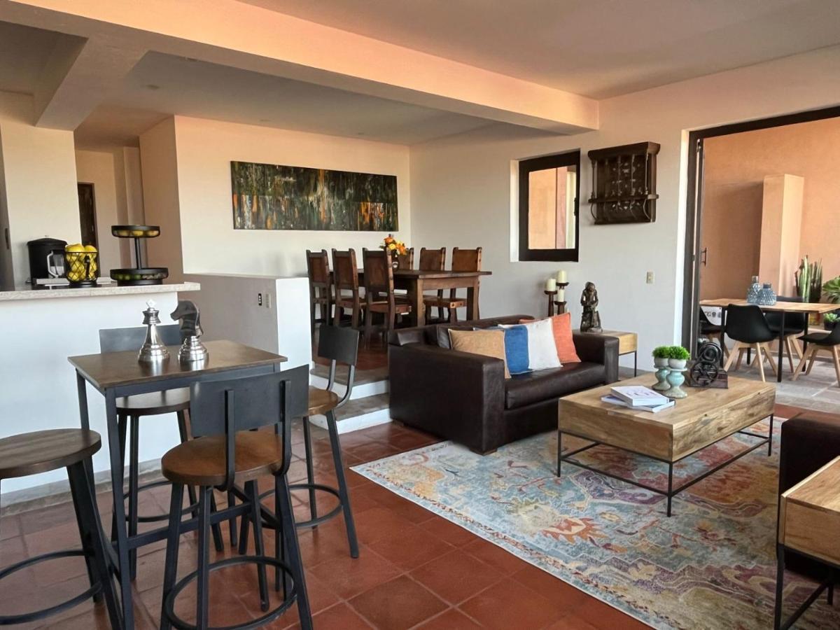Cousy Condo In The Historic Center Of San Miguel De Allende, Incredible View, Pool, Bbq, 3 Blocks From The Main Parish San Miguel de Allende Exterior photo